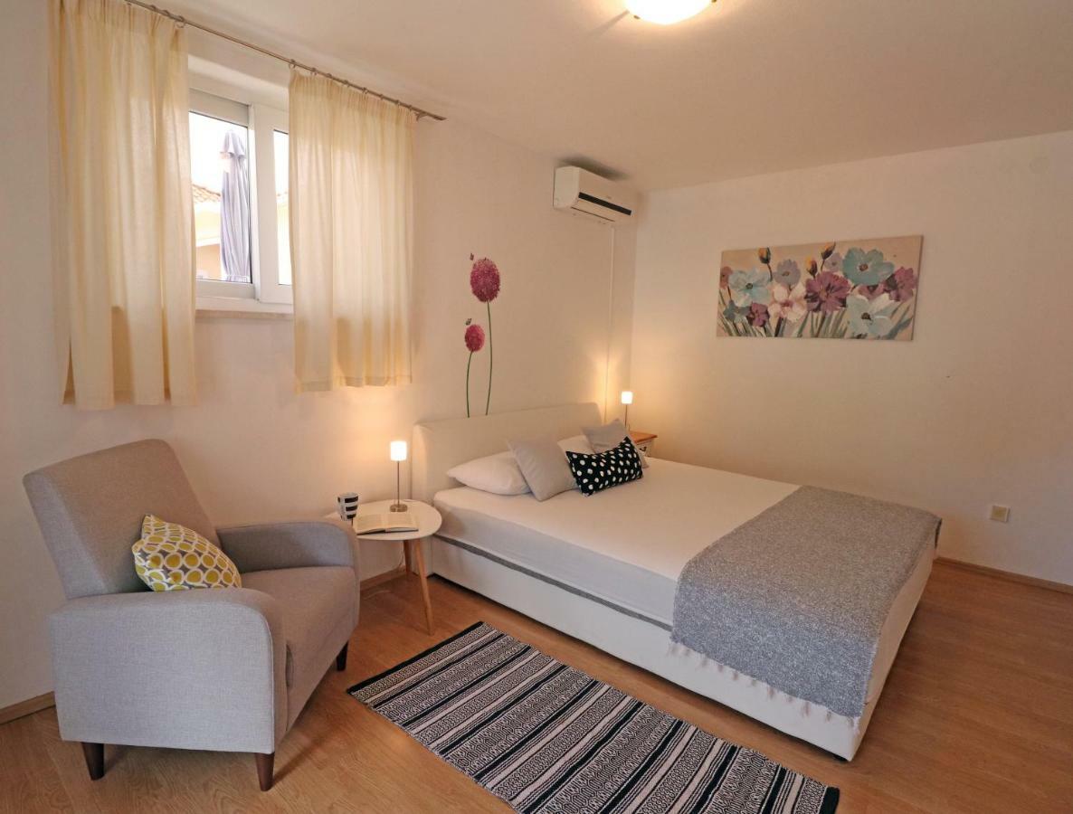 Guesthouse Korkyra Sun Корчула Екстер'єр фото